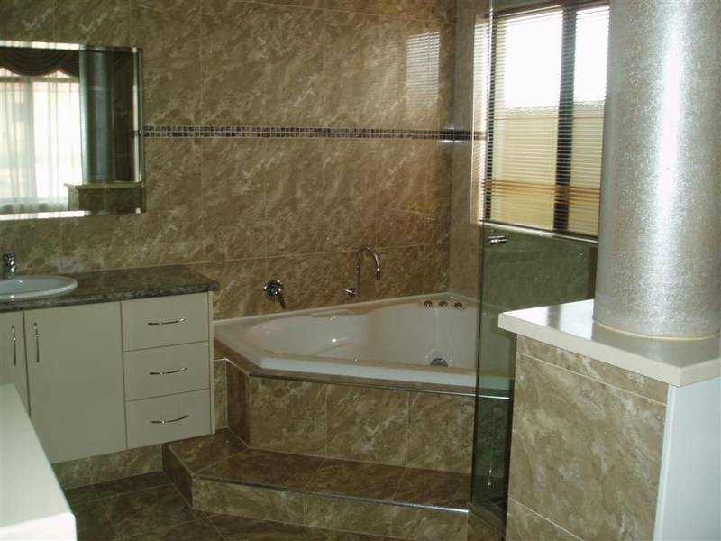 42 Tissington Drive, Darch WA 6065