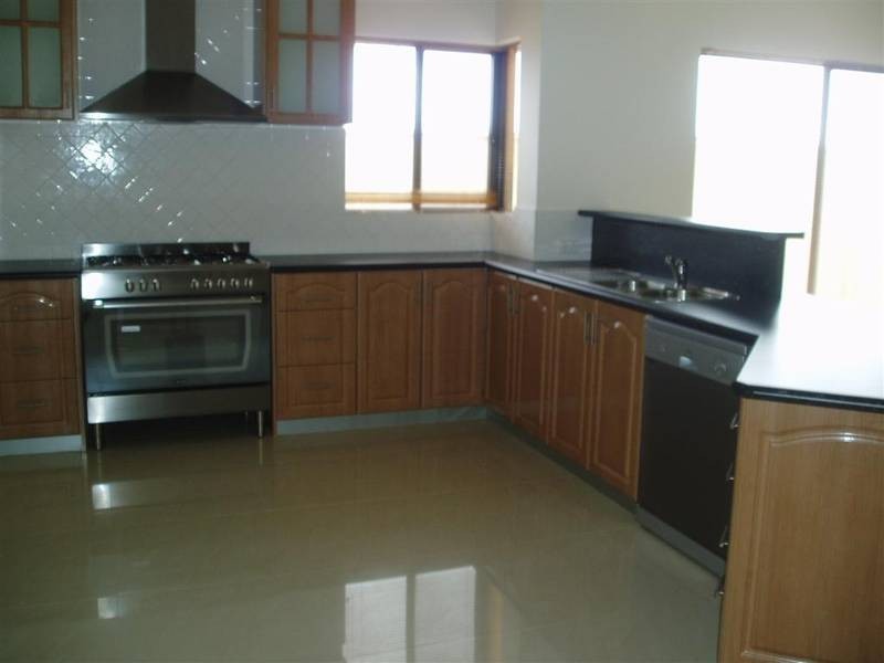 42 Tissington Drive, Darch WA 6065