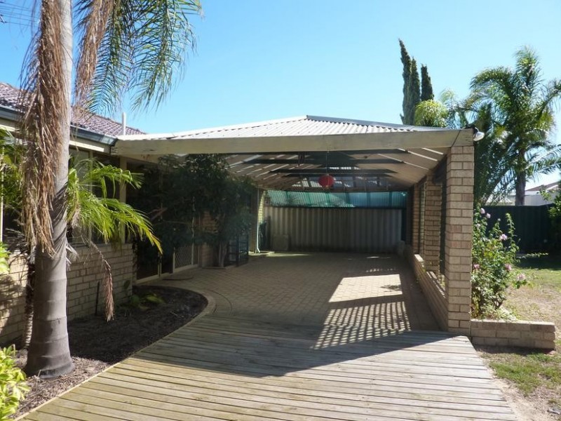 162 Barridale Drive, Kingsley WA 6026
