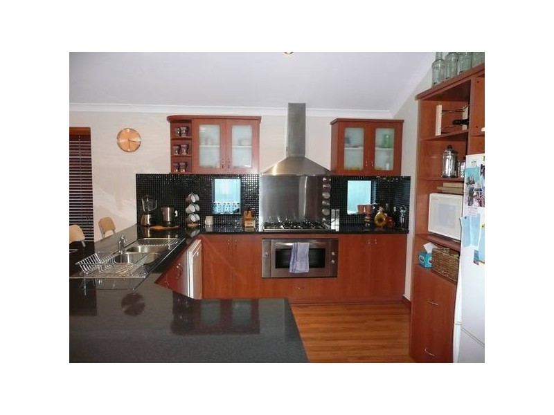 12 SHERWIN RISE, Landsdale WA 6065