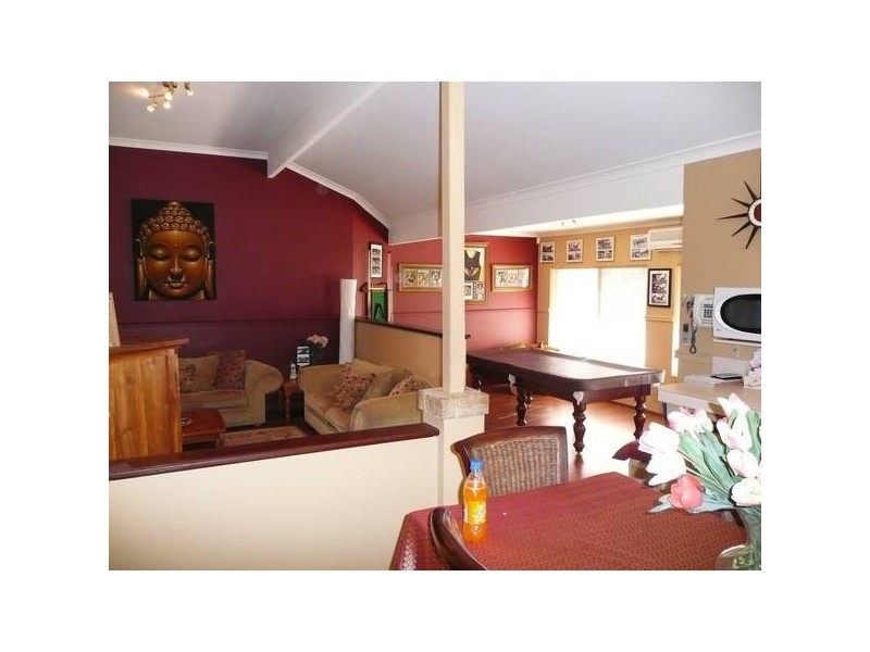 2 INLET TRAIL, Ballajura WA 6066