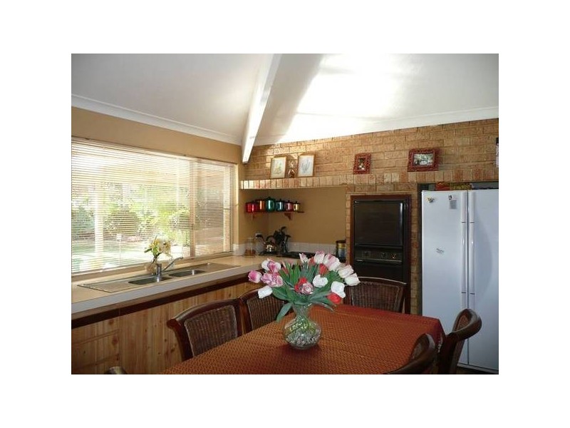 2 INLET TRAIL, Ballajura WA 6066