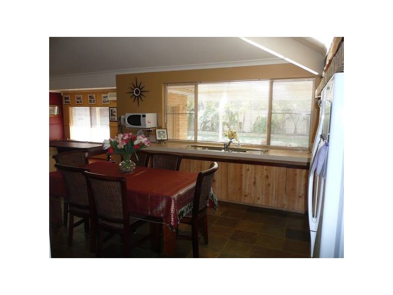 2 INLET TRAIL, Ballajura WA 6066