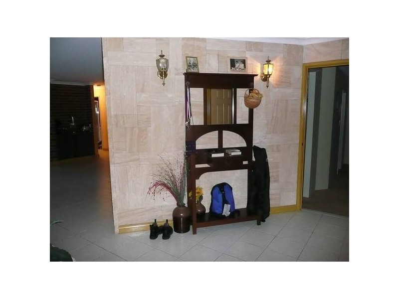 15 FEATHERTOP RISE, Alexander Heights WA 6064