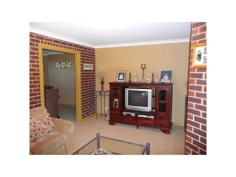 15 FEATHERTOP RISE, Alexander Heights WA 6064