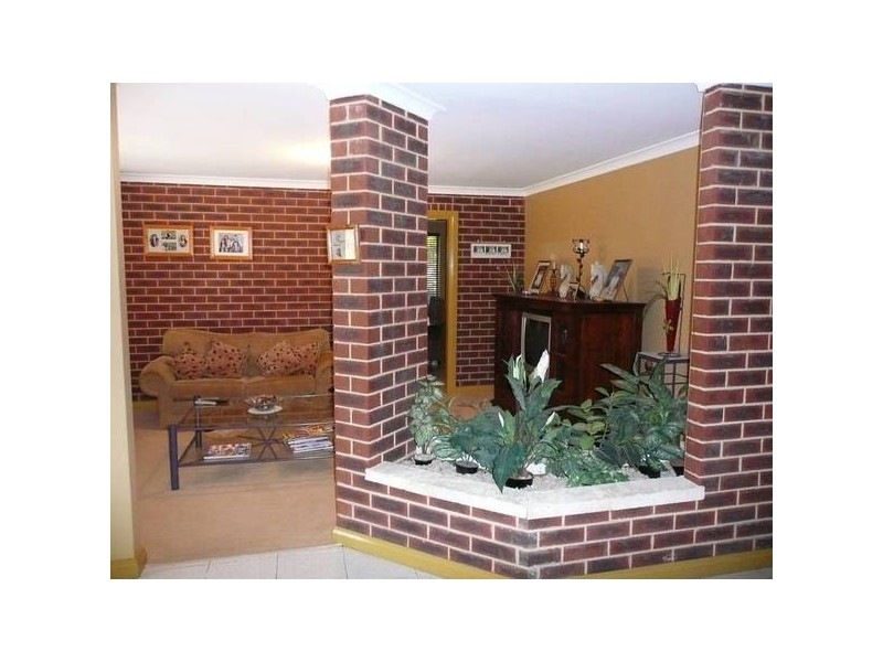 15 FEATHERTOP RISE, Alexander Heights WA 6064