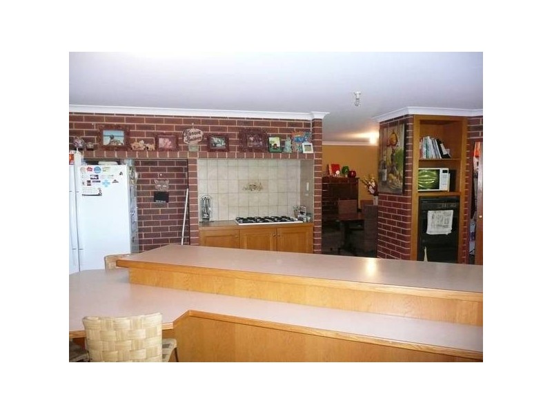 15 FEATHERTOP RISE, Alexander Heights WA 6064