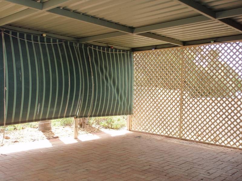 19 Curtis Way, Girrawheen WA 6064