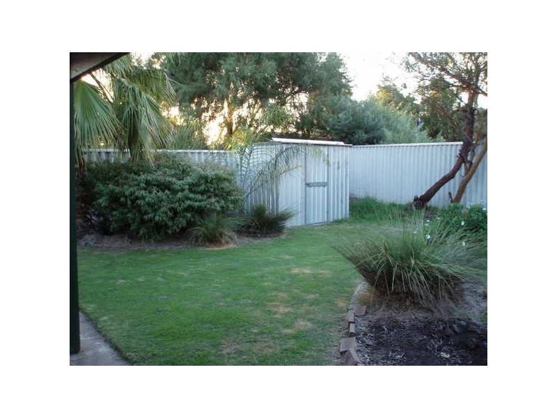 3A Eland place, Marangaroo WA 6064