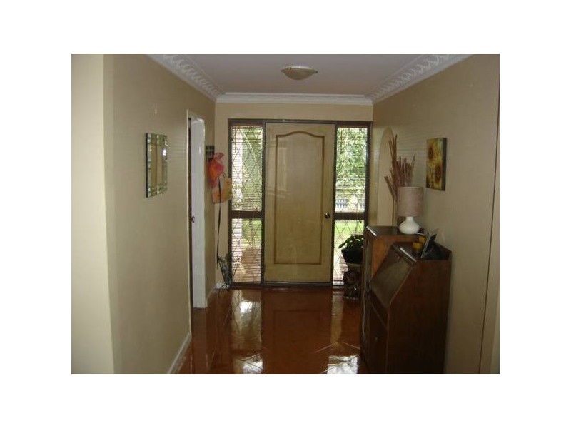 10 Liverpool Place, Alexander Heights WA 6064