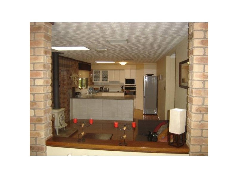 10 Liverpool Place, Alexander Heights WA 6064