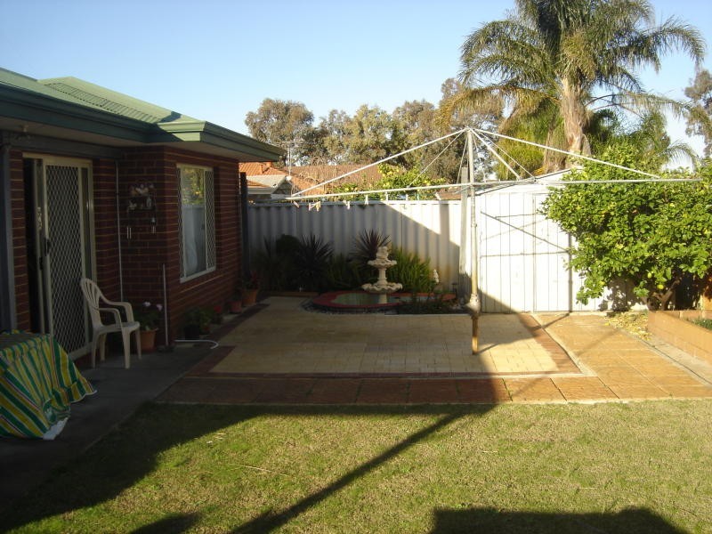 50 Wyperfield Gardens, Ballajura WA 6066