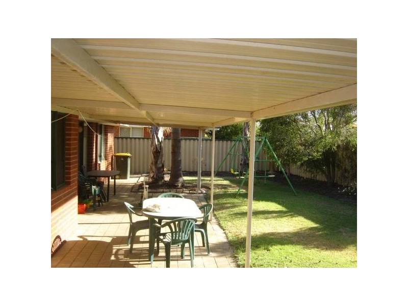 14 Kalkite Close, Ballajura WA 6066