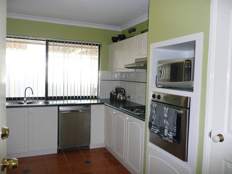 123 THE BROADVIEW, Landsdale WA 6065