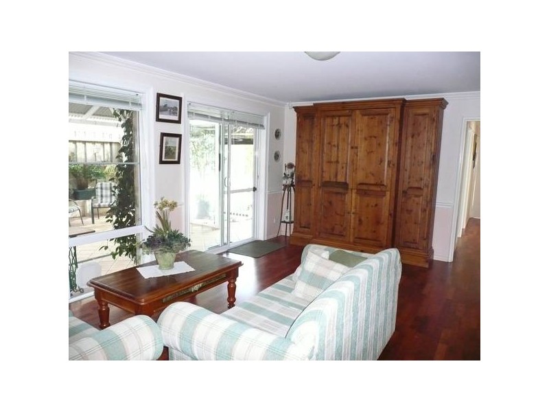 14 Valley Views Dve, Landsdale WA 6065