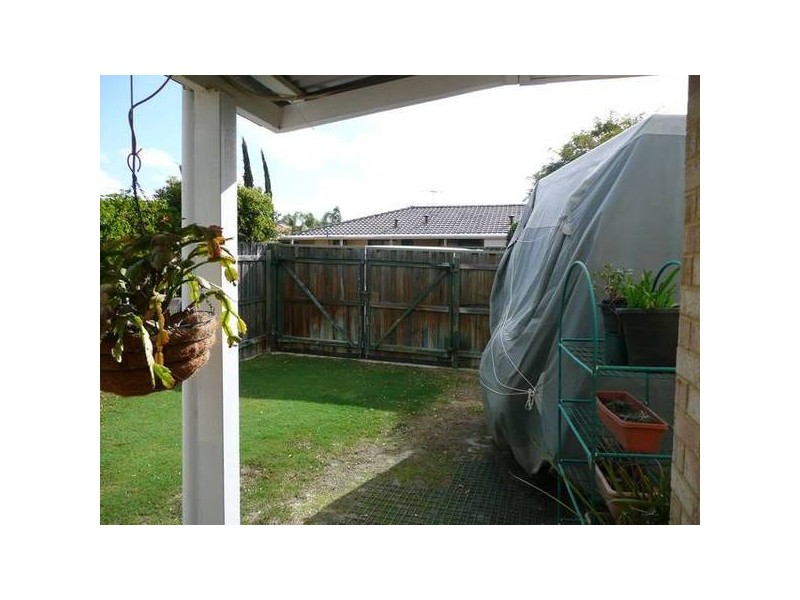 14 Valley Views Dve, Landsdale WA 6065