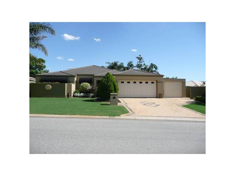 10 BRENDALE PLACE, Landsdale WA 6065