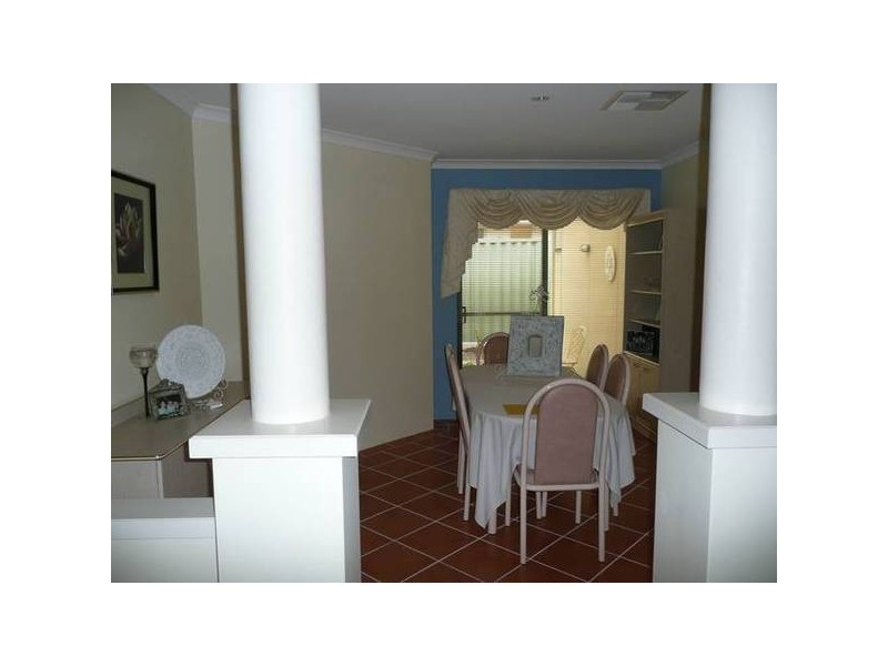 10 BRENDALE PLACE, Landsdale WA 6065