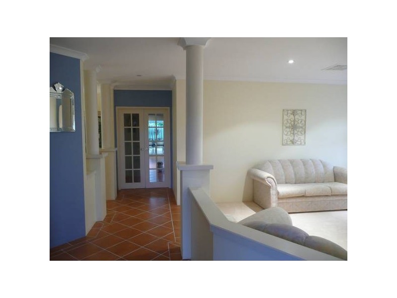 10 BRENDALE PLACE, Landsdale WA 6065