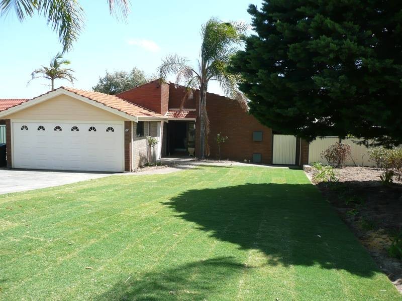 47 NEWGATE STREET, Alexander Heights WA 6064