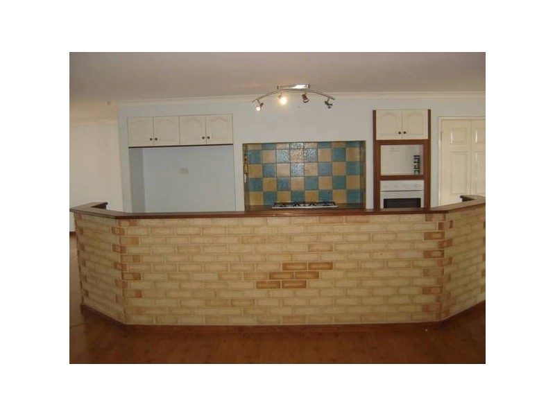 106 Guadalupe Drive, Ballajura WA 6066