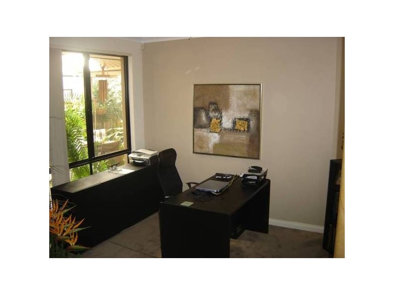 67 Cantrell Circuit, Landsdale WA 6065