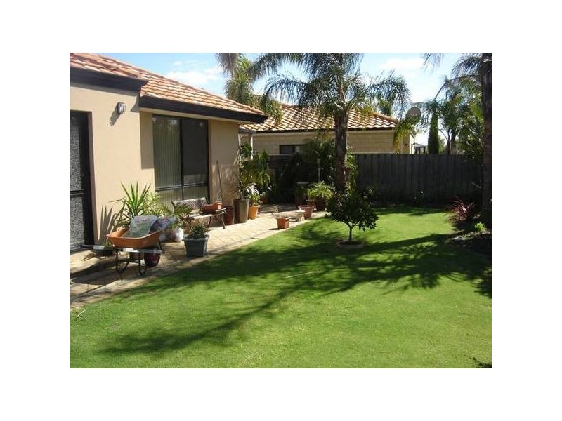 67 Cantrell Circuit, Landsdale WA 6065