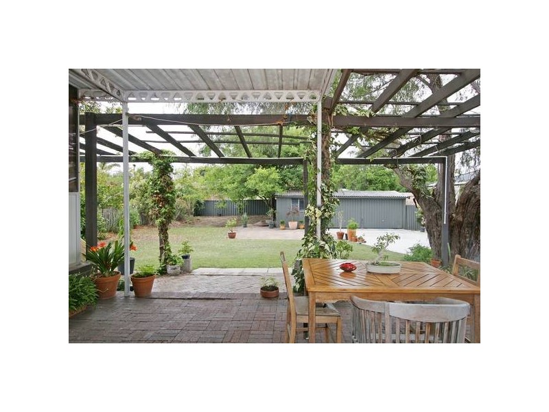 3 HENRIETTA STREET, Bayswater WA 6053