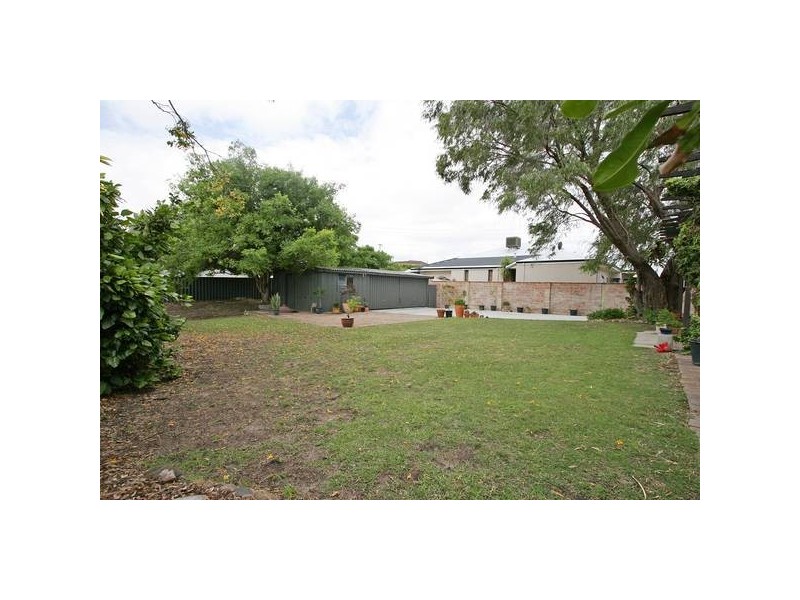 3 HENRIETTA STREET, Bayswater WA 6053