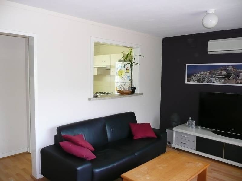 57E AMBERTON AVENUE, Girrawheen WA 6064