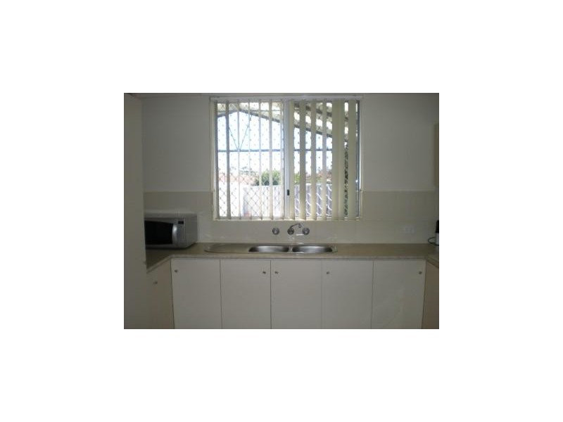 57E AMBERTON AVENUE, Girrawheen WA 6064