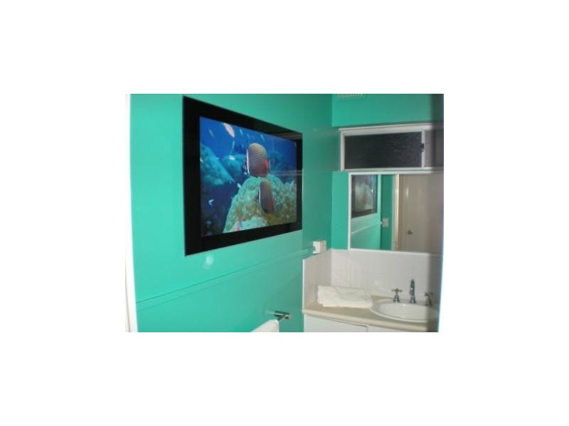 57E AMBERTON AVENUE, Girrawheen WA 6064