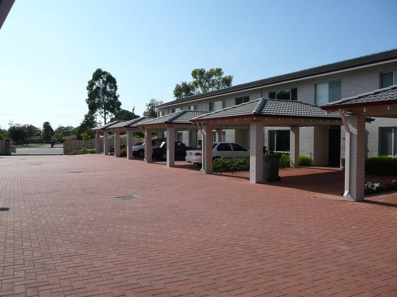 57E AMBERTON AVENUE, Girrawheen WA 6064