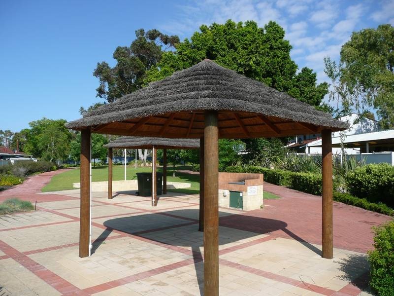 57E AMBERTON AVENUE, Girrawheen WA 6064