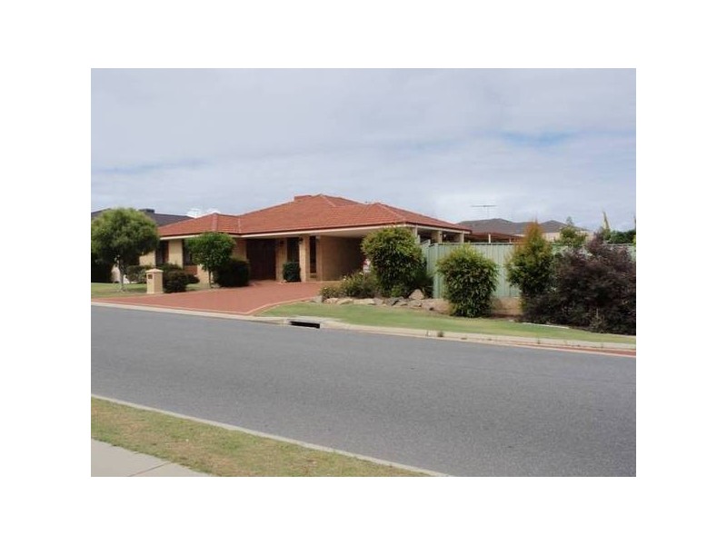 33 Crabtree Street, Alexander Heights WA 6064