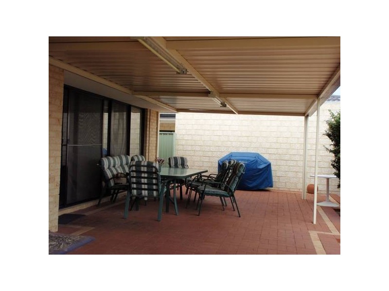 33 Crabtree Street, Alexander Heights WA 6064