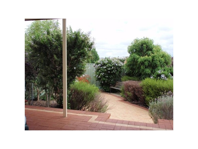 33 Crabtree Street, Alexander Heights WA 6064