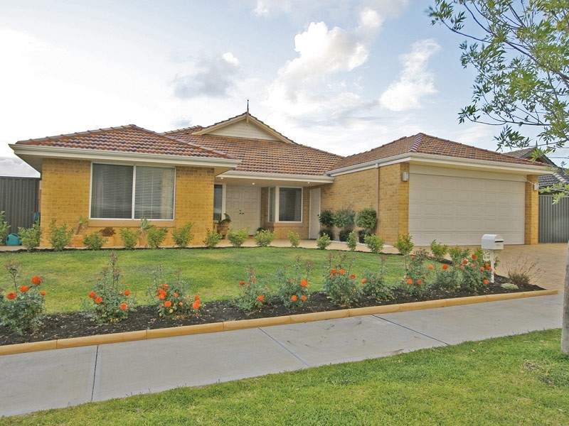 9 Tondoon Bend, Aveley WA 6069