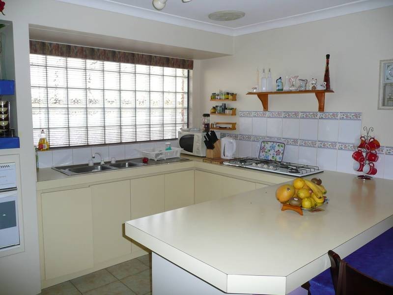 12 LONGWOOD MEWS, Landsdale WA 6065