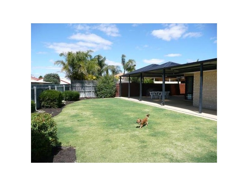 63 Cantrell Circuit, Landsdale WA 6065