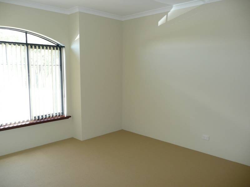 26 WISTFUL PDE, Aveley WA 6069