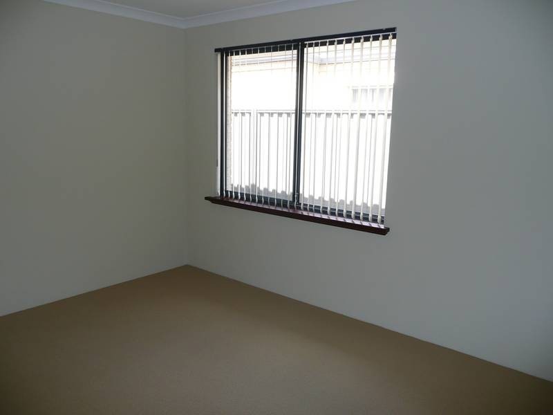 26 WISTFUL PDE, Aveley WA 6069