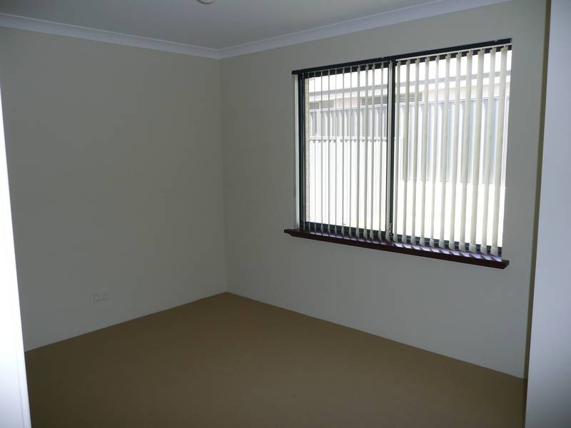 26 WISTFUL PDE, Aveley WA 6069