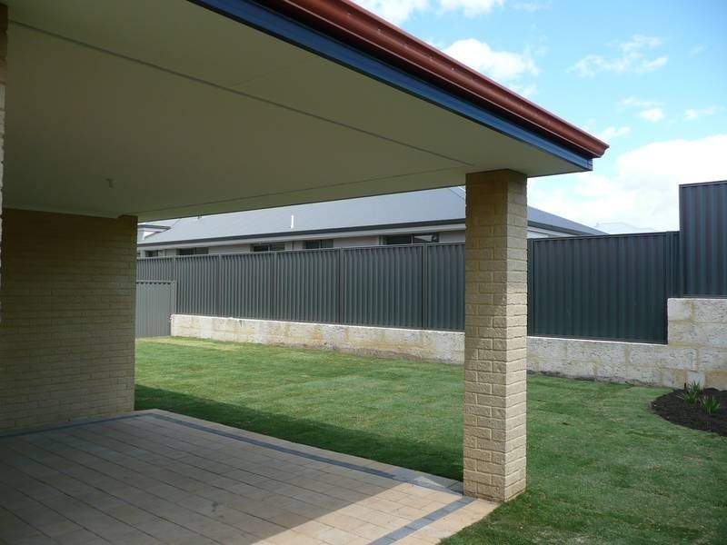 26 WISTFUL PDE, Aveley WA 6069