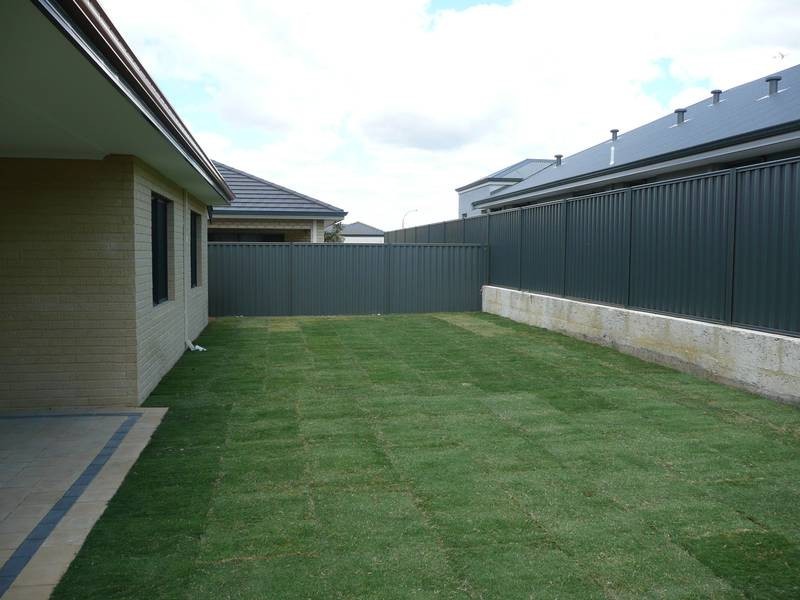 26 WISTFUL PDE, Aveley WA 6069