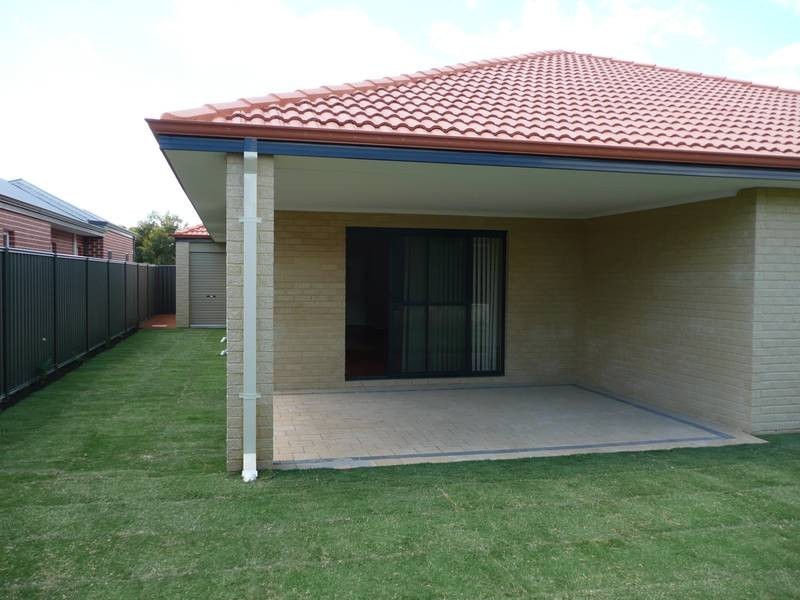 26 WISTFUL PDE, Aveley WA 6069