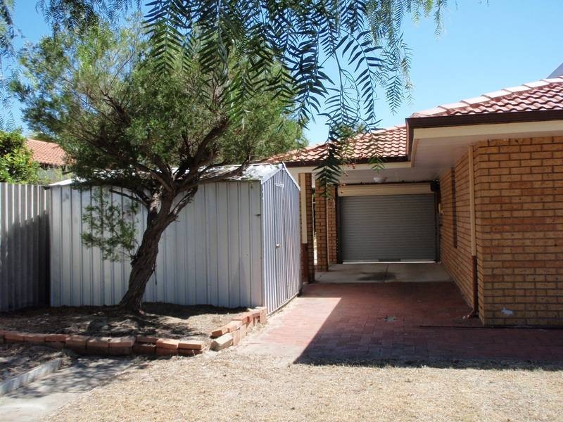 11 Woodpine Court, Ballajura WA 6066