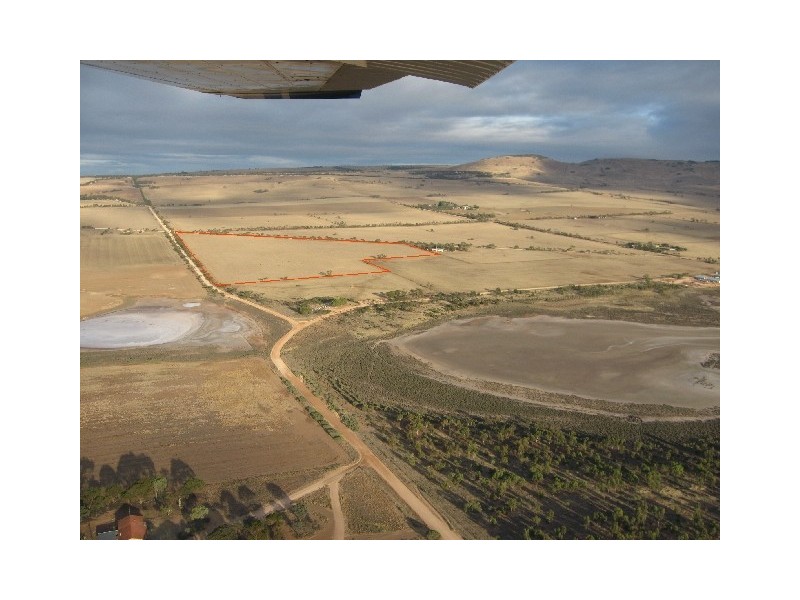 543s via Lochiel, Lochiel SA 5510