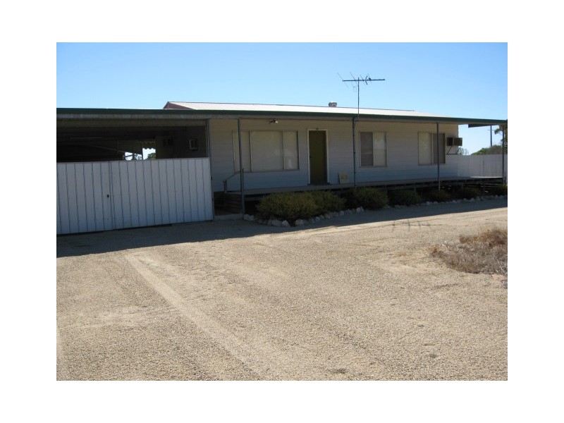 43 Cumberland Road, Port Clinton SA 5570