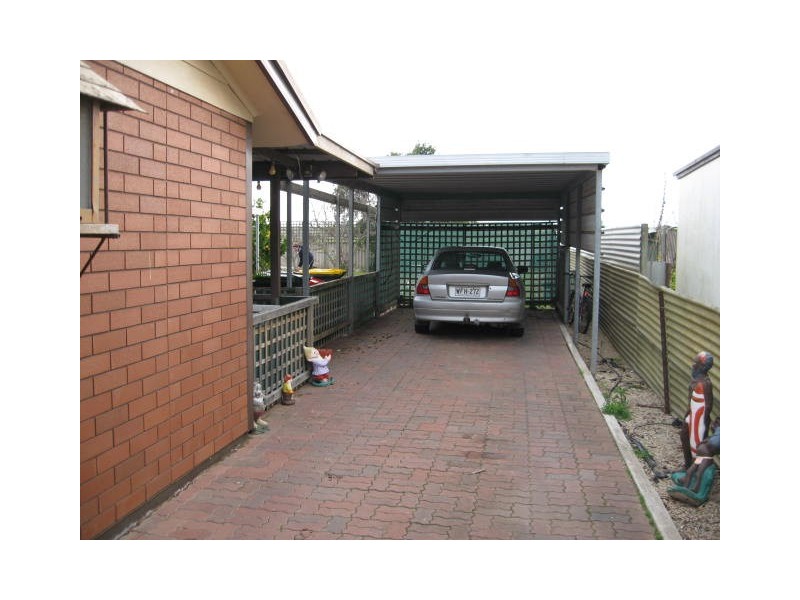 17 Allen Road, Tiddy Widdy Beach SA 5571